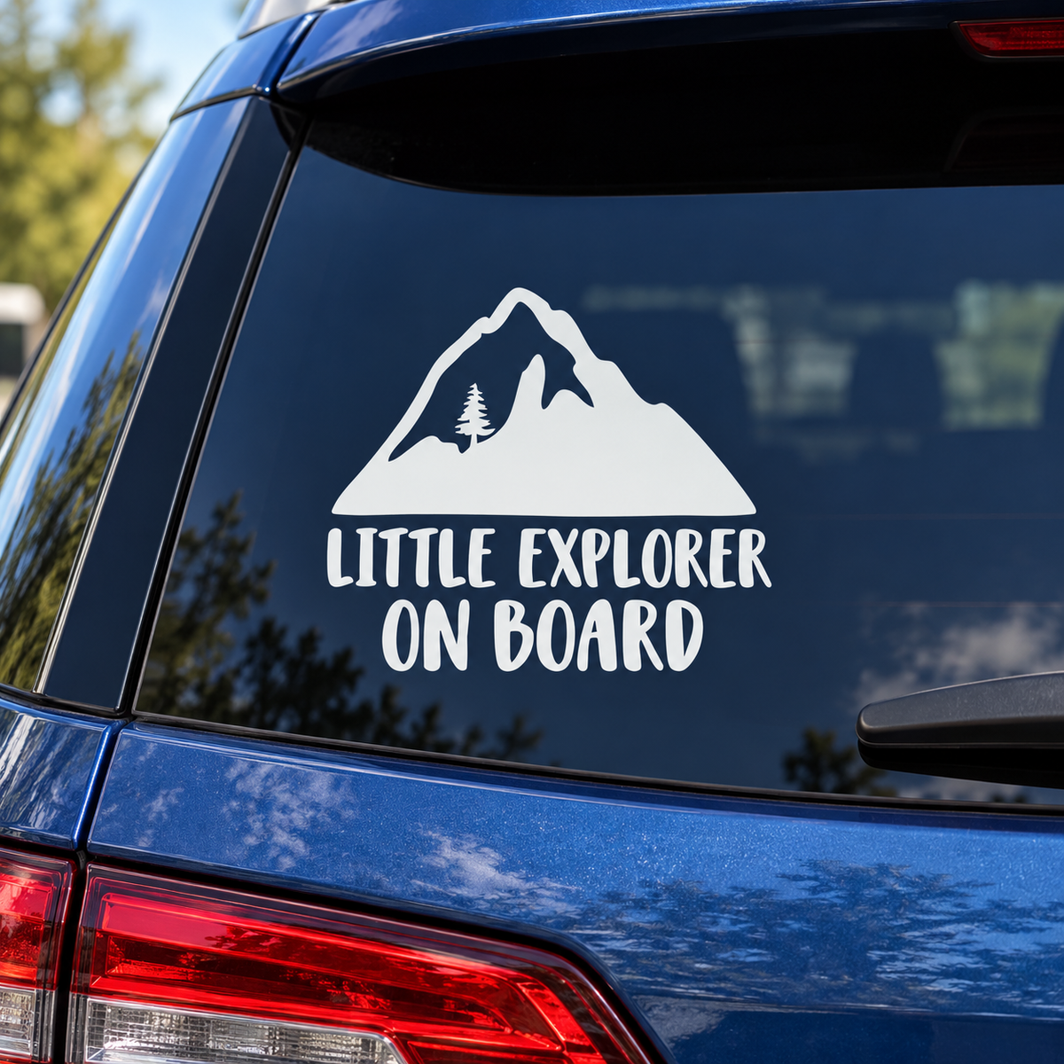 W18 white Little Explorer on Board